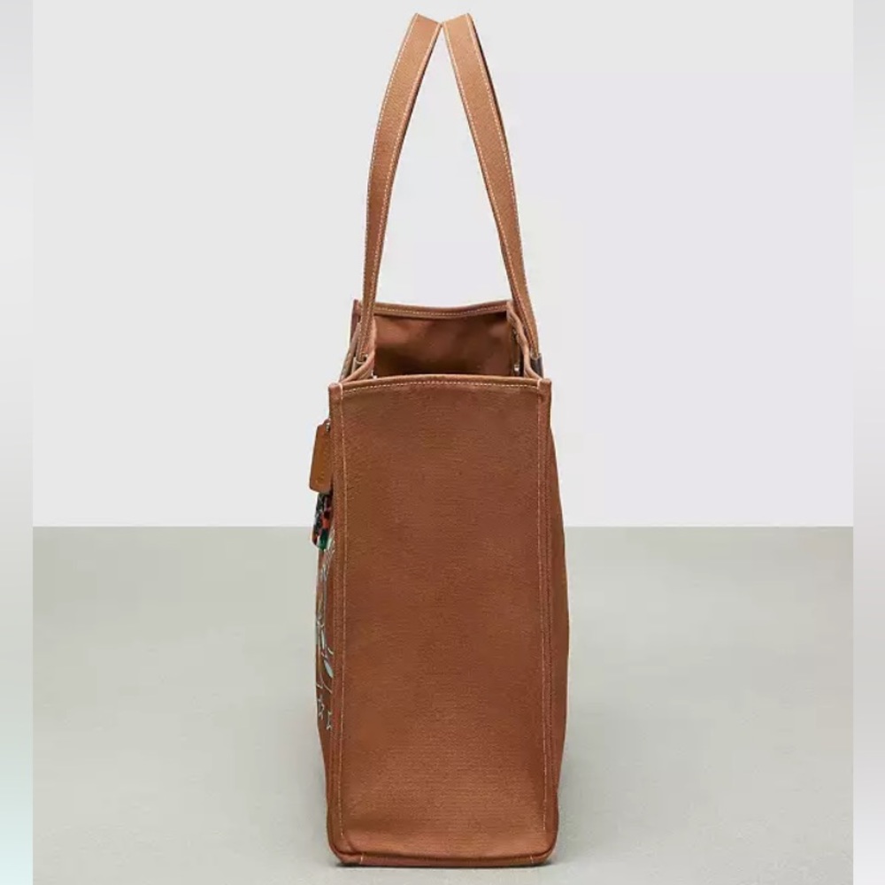 Coach Tote In 100% Recycled Canvas: Coachtopia Creatures - Picture 3 of 10